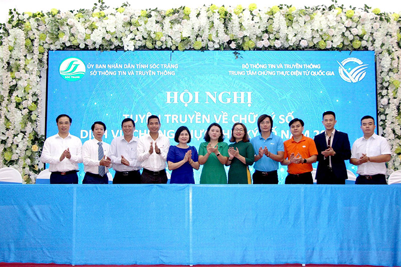 Hội nghị thúc đẩy, phổ cập chữ ký số trên địa bàn tỉnh Sóc Trăng năm 2023